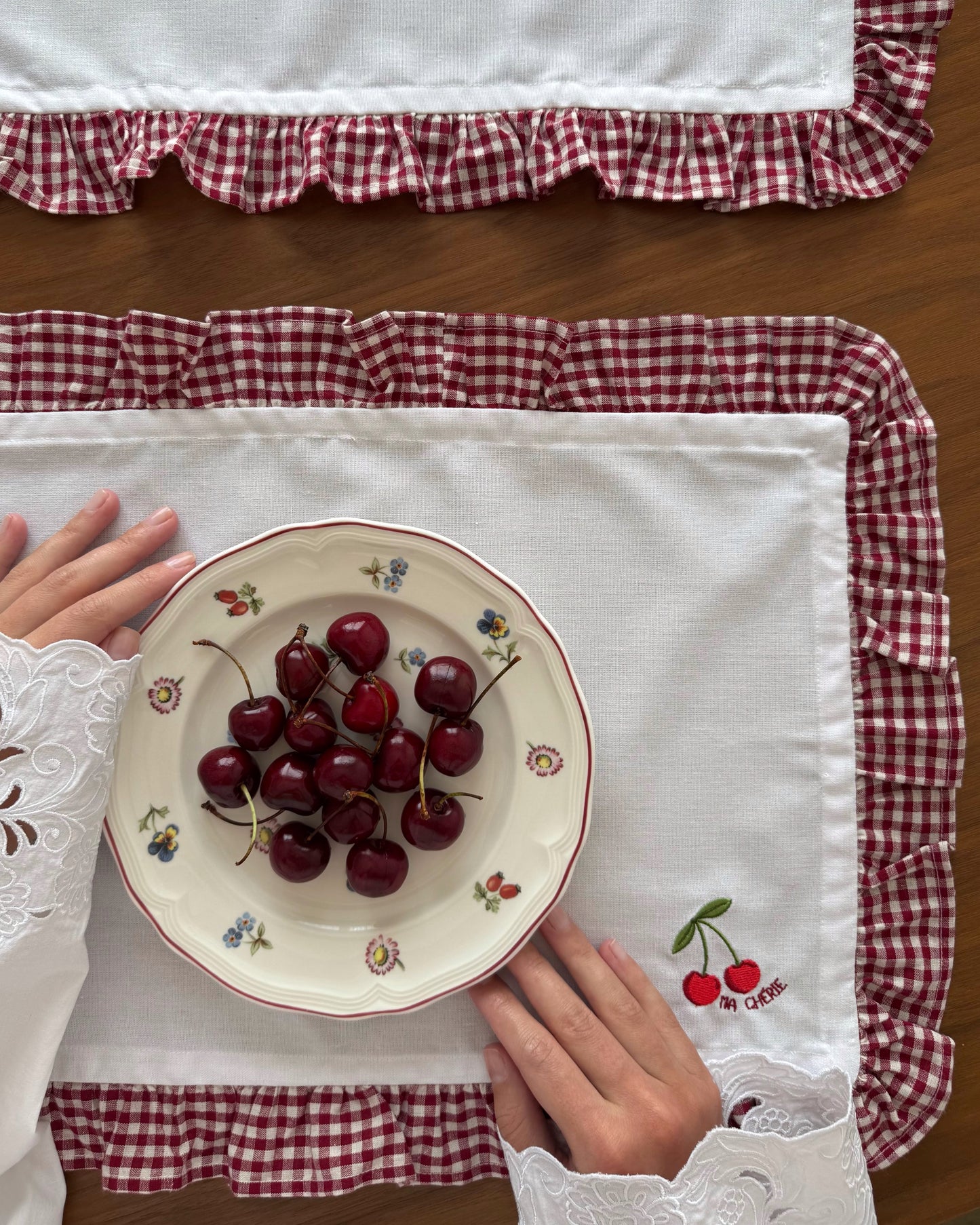 CHERRY PLACEMAT